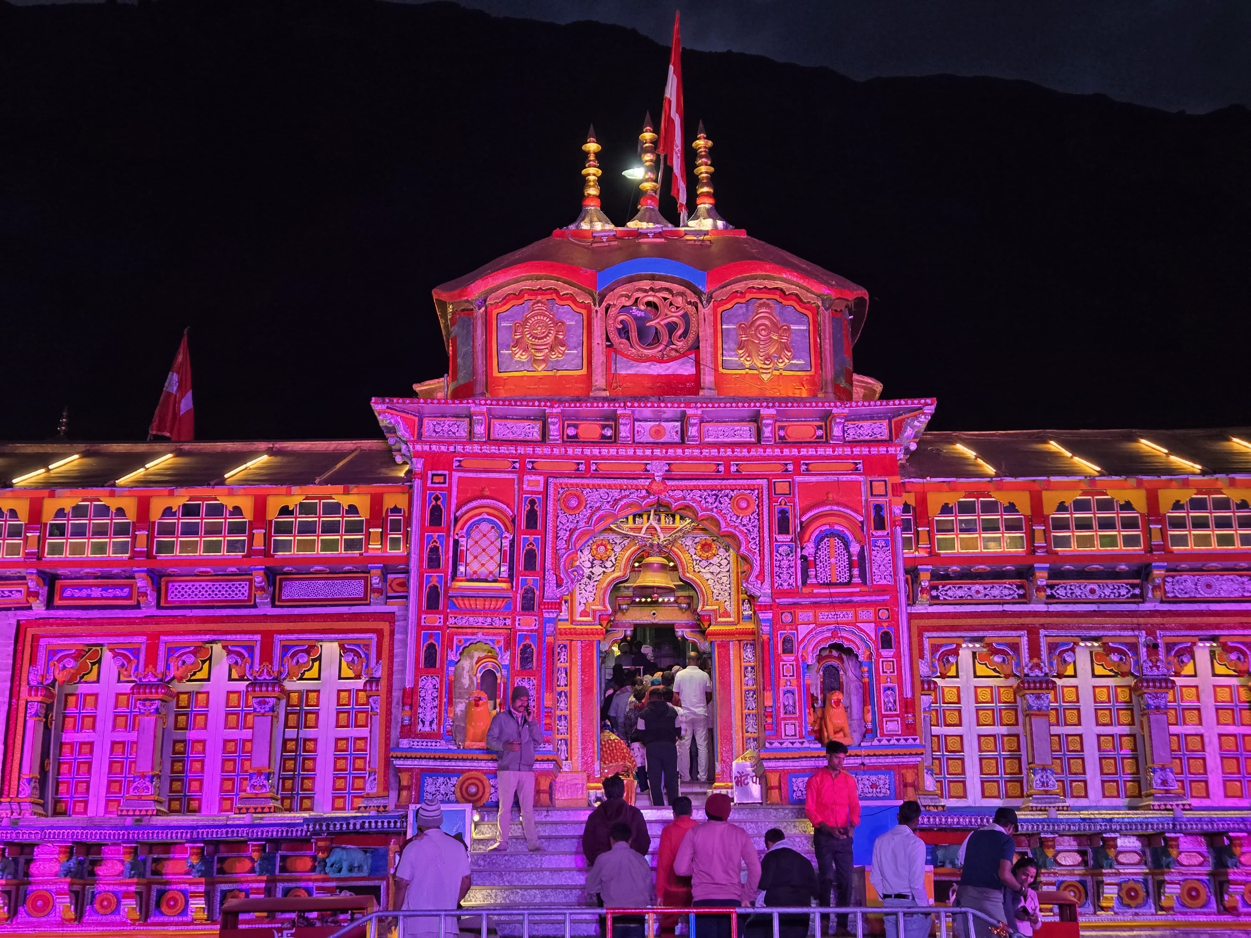 Badrinath temple night illumination